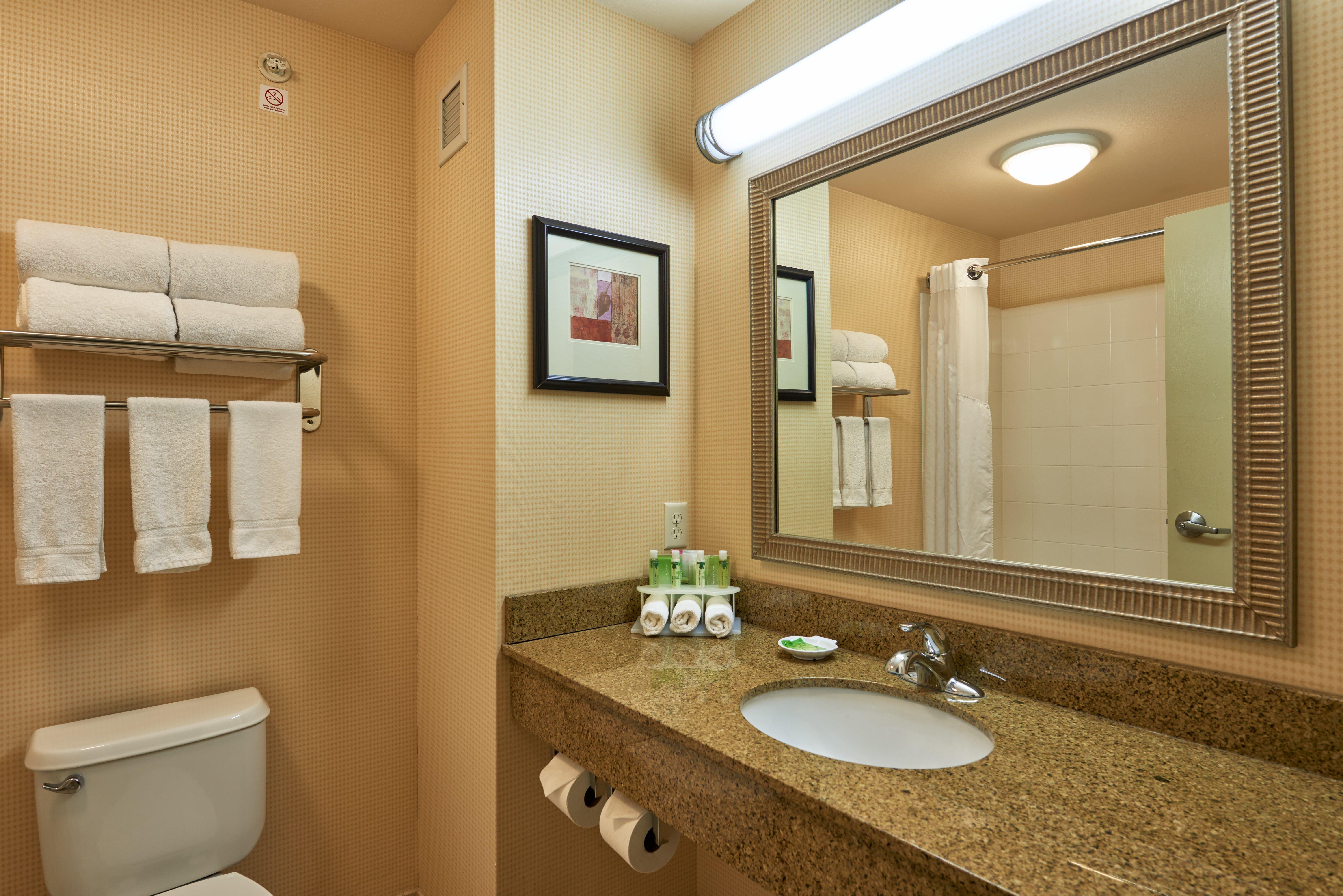 Holiday Inn Express & Suites El Paso Airport By Ihg Exterior foto